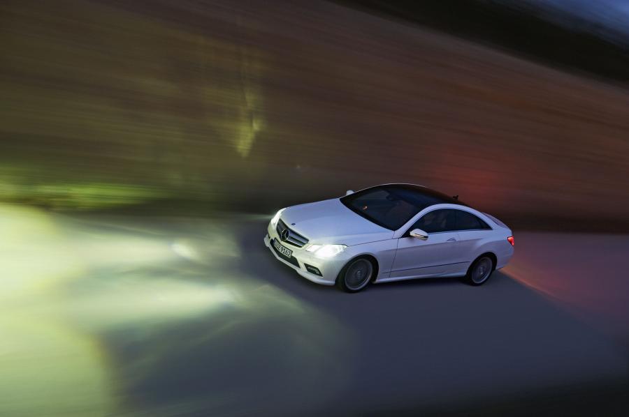  Mercedes-Benz E-Class Coupe 2010 года  (фото 77 из 84)